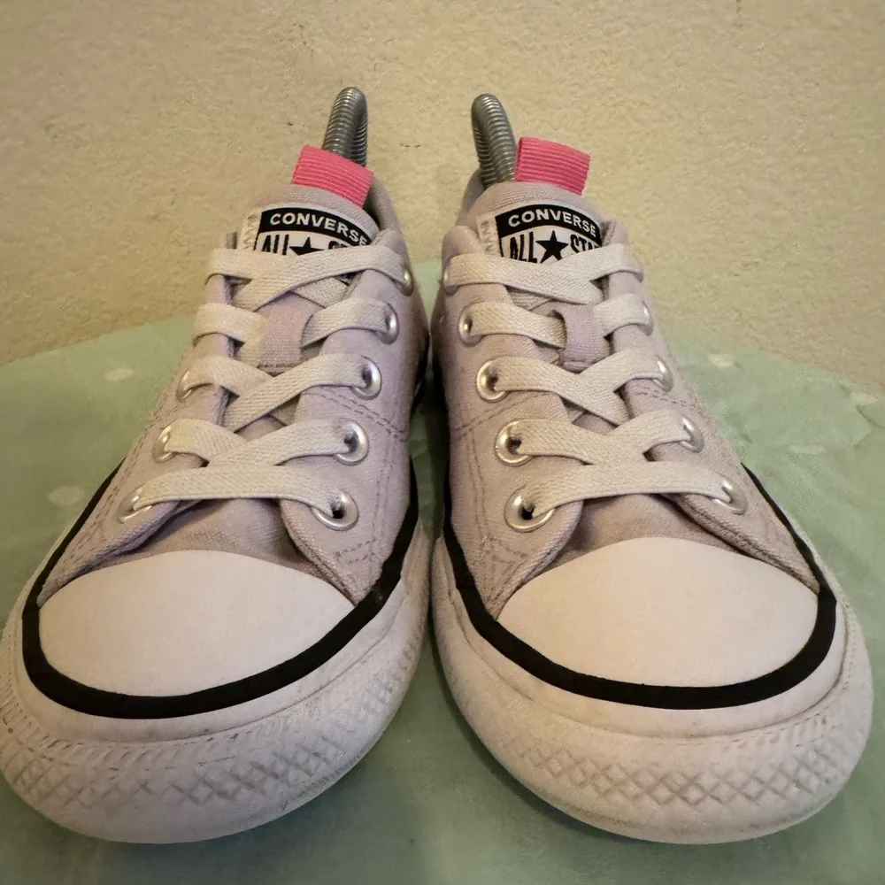 Converse Light Purple and Pink Sneakers Kids size 2